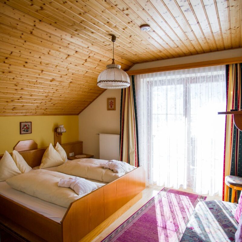 Großzügige, gemütliche Ferienwohnungen direkt im Hotel Gasthof Strasswirt am Nassfeld in Kärnten